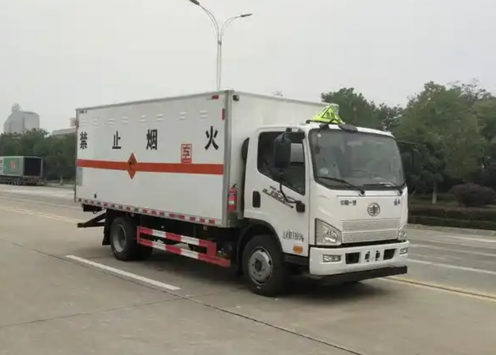 罗城爆破器材运输车可以上高速吗？